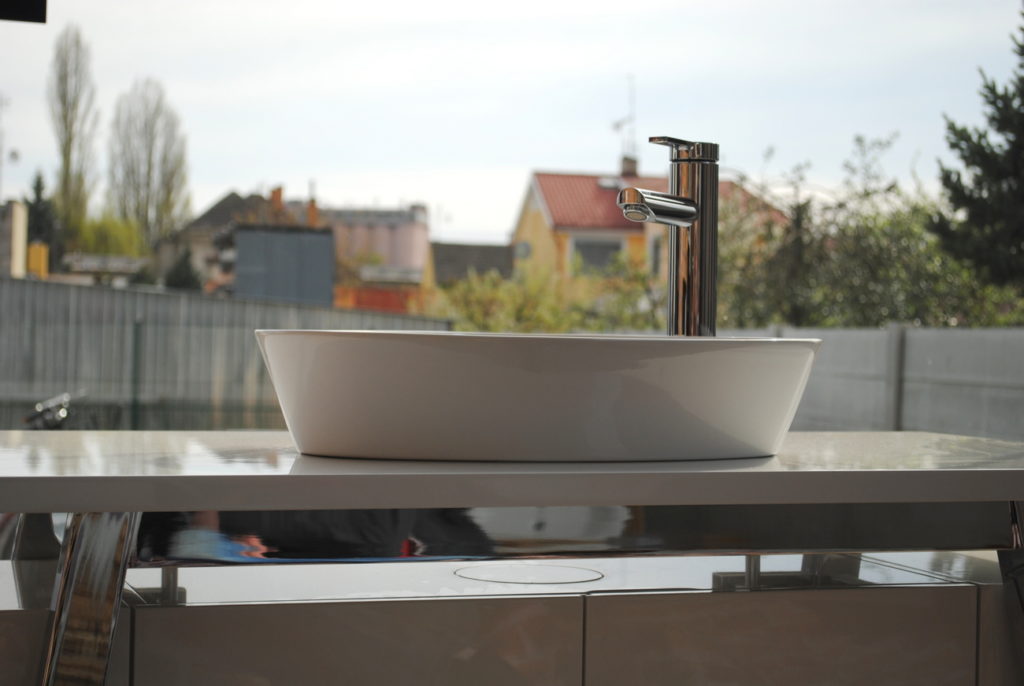 Výstava ISH SK MyBath 2015 DURAVIT Cape code umývadlová miska so skrinkou