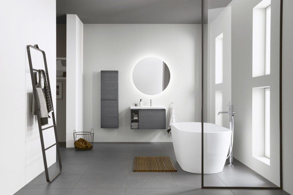 DURAVIT D-Neo Moderná kúpeľňa s voľne stojacou vaňou