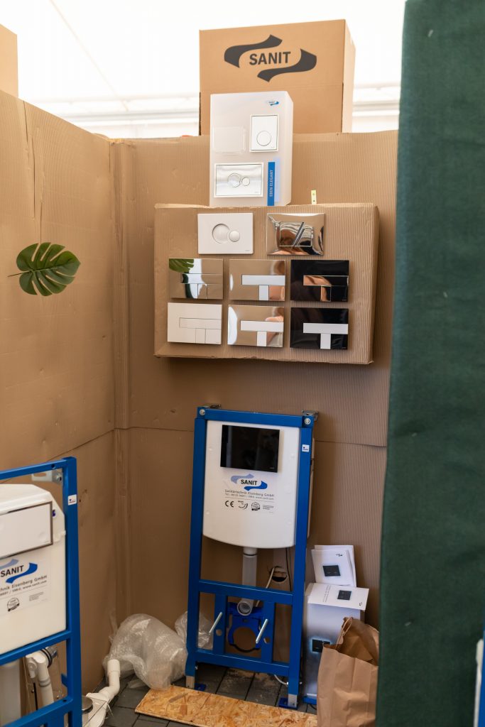 Výstava kúpeľní ISHsk MyBath 2019 závesné WC systémy a tlačítka SANIT